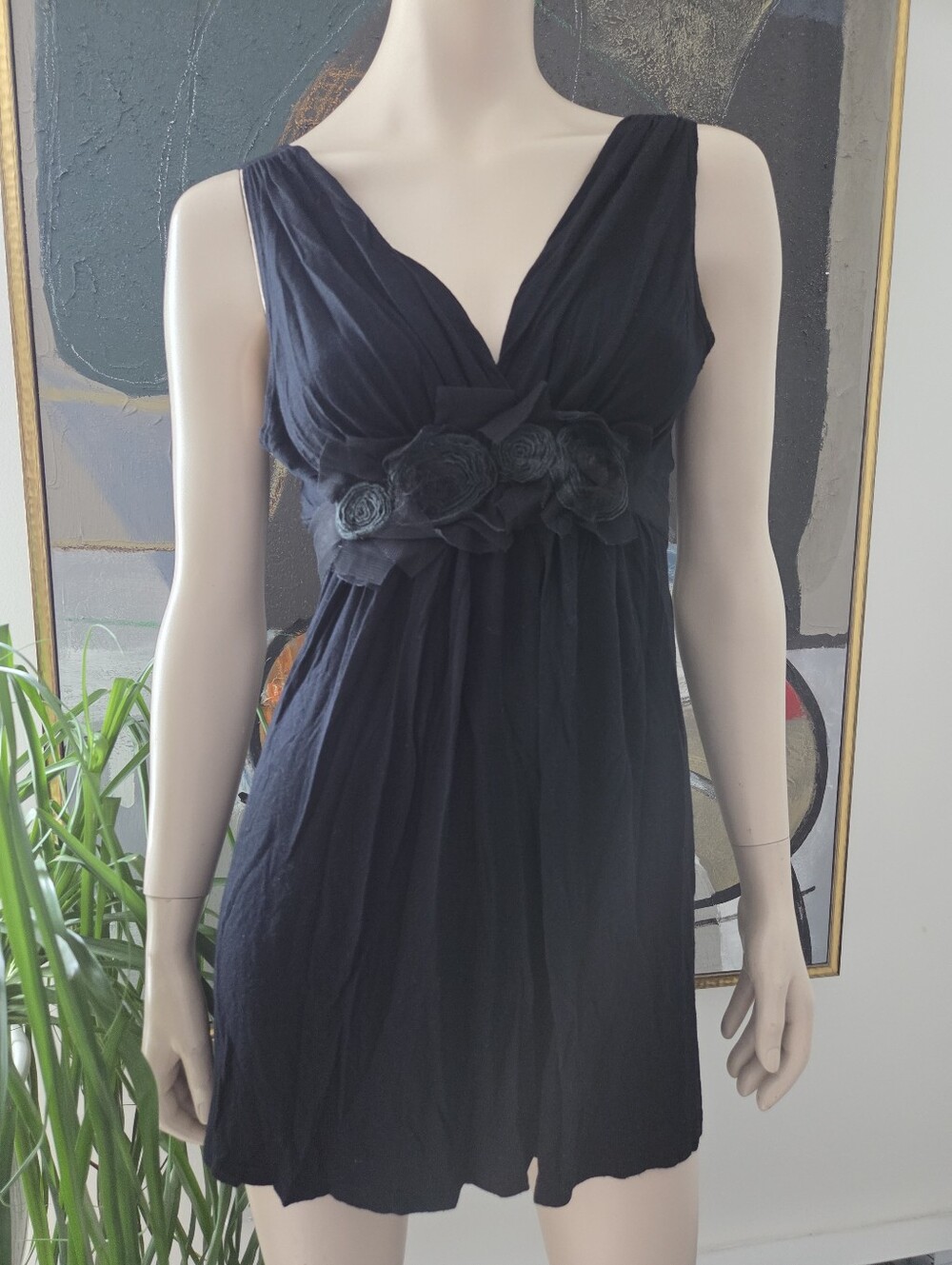 Style Biz | Empire-waist Top with Flower Detail and Tie